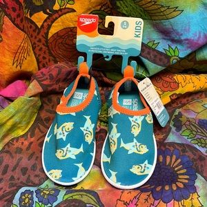 Speedo small 5-6 kids